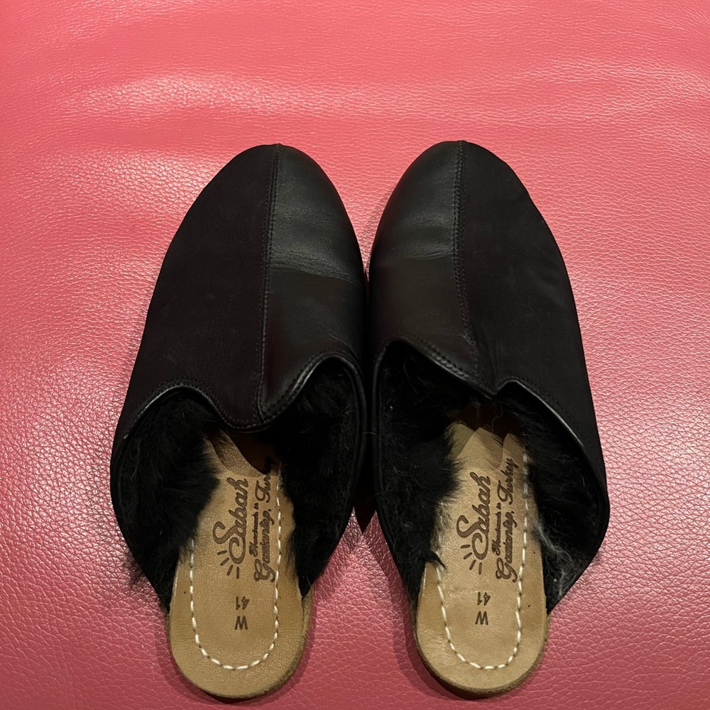 Sabah Black Leather Mules Classic Comfort - Picture 2 of 5